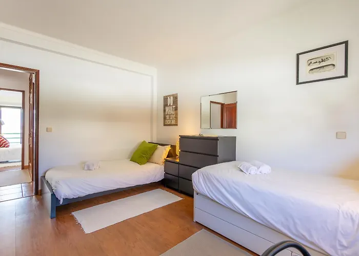 Concha Mar Com Vista Sobre A Baia 아파트 상 마르티뇨 두 포르투